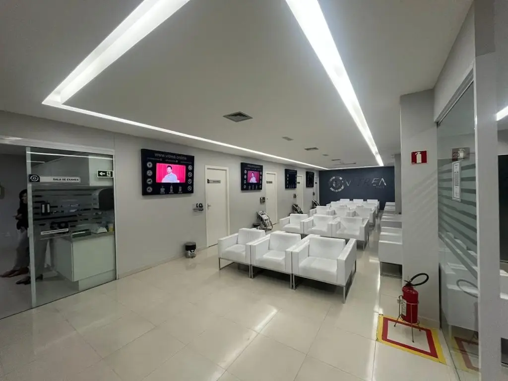 Sala de Espera dos 04 consultórios da Vitrea hospital de Olhos de Guarapari/ES